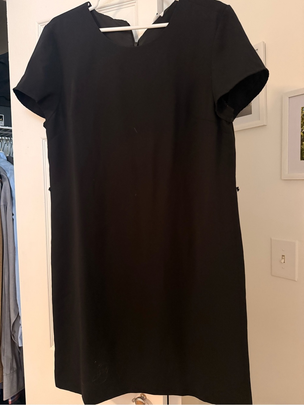 J Crew Black Short-Sleeve Shift Dress - Classic Minimalist